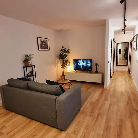Apartamento Modern Haven For Urban Explorers By Rems *